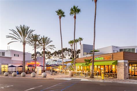 stores in la jolla village.